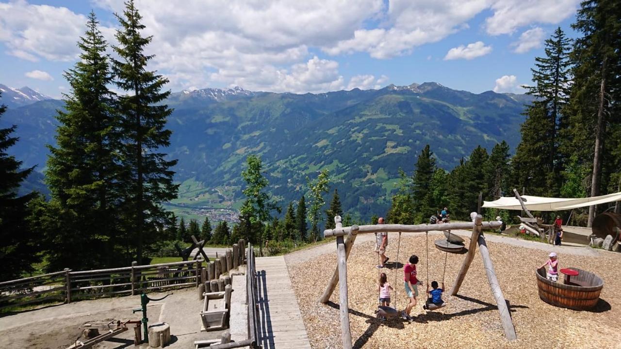 Landhaus Katharina Bis 12 Personen Mit Saunachalet Und Blick Auf Die Bergwelt Des Zillertals Хиппах Экстерьер фото