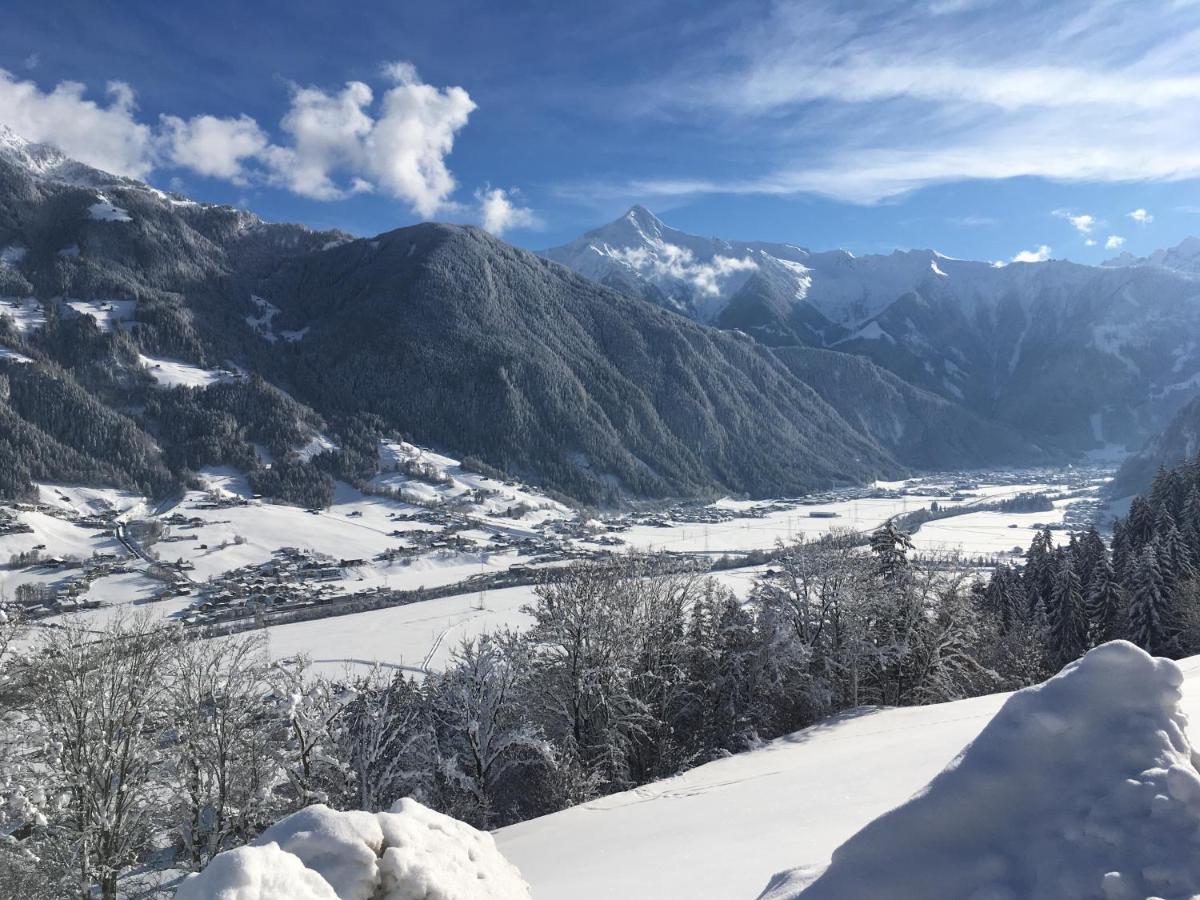 Landhaus Katharina Bis 12 Personen Mit Saunachalet Und Blick Auf Die Bergwelt Des Zillertals Хиппах Экстерьер фото